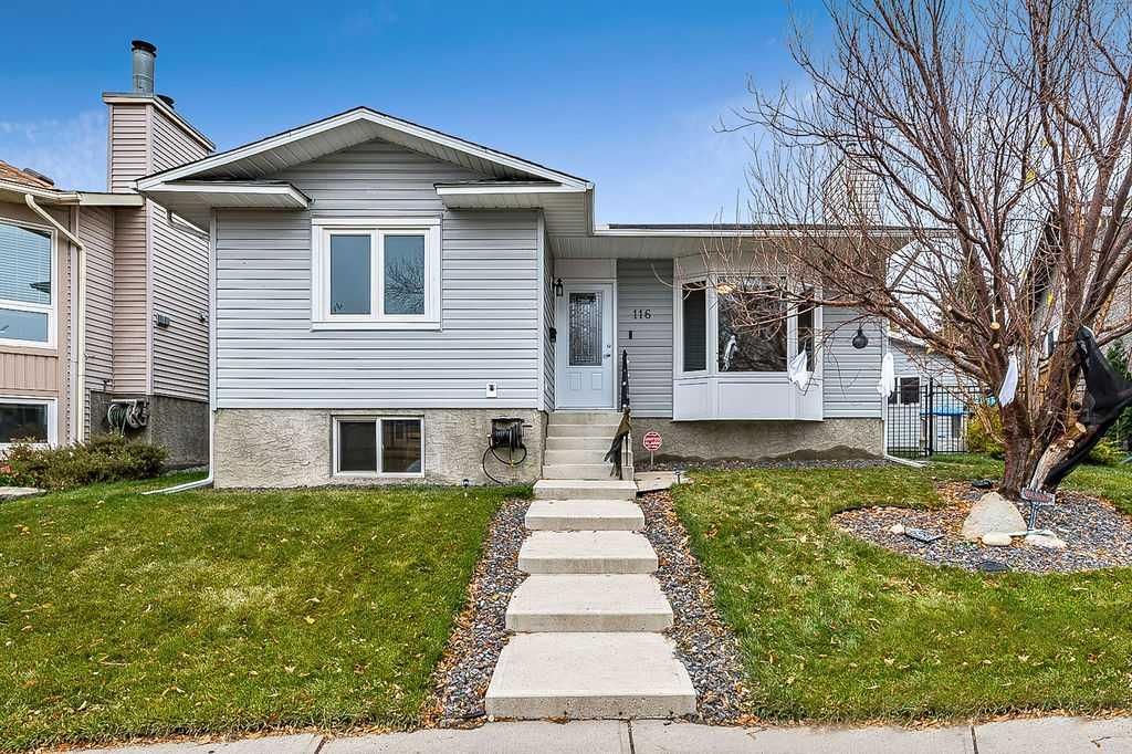 I have sold a property at 116 Mckerrell CLOSE SE in Calgary
